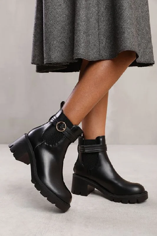 WOMENS MID-HEEL BOOT WITH BUCKLE DETAIL