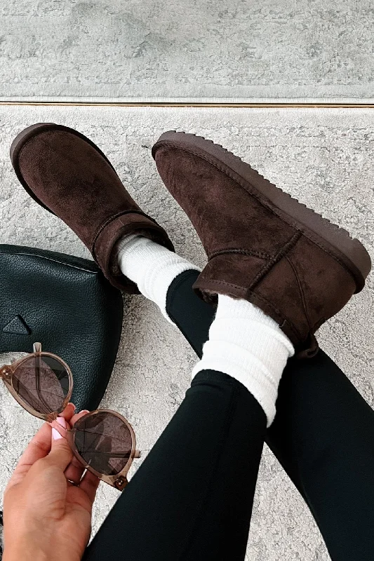 Cozy Cues Fur Lined Ankle Booties (Brown)