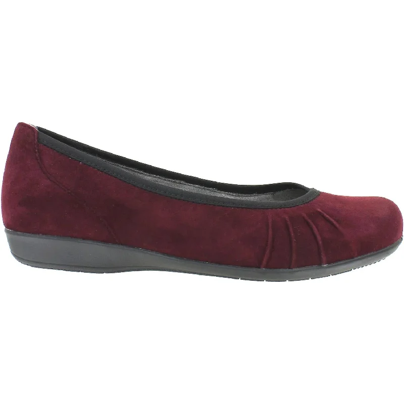 Loyalty Reward Women's Earth Derby Prune Suede