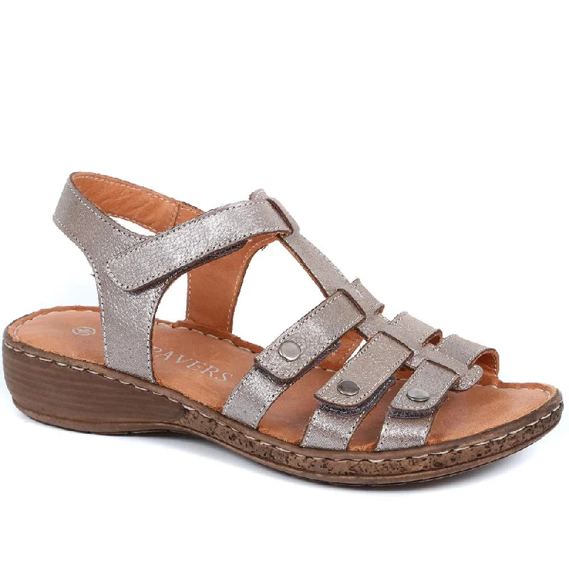 Leather T-Bar Sandals - LUCK33015 / 320 059