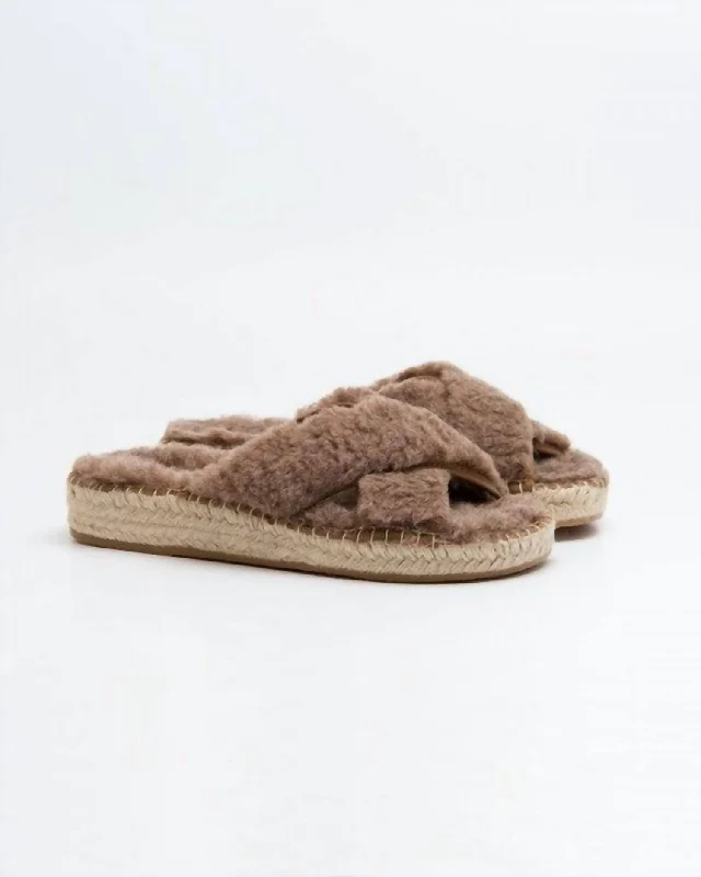 Take Advantage Namai Shoe In Taupe