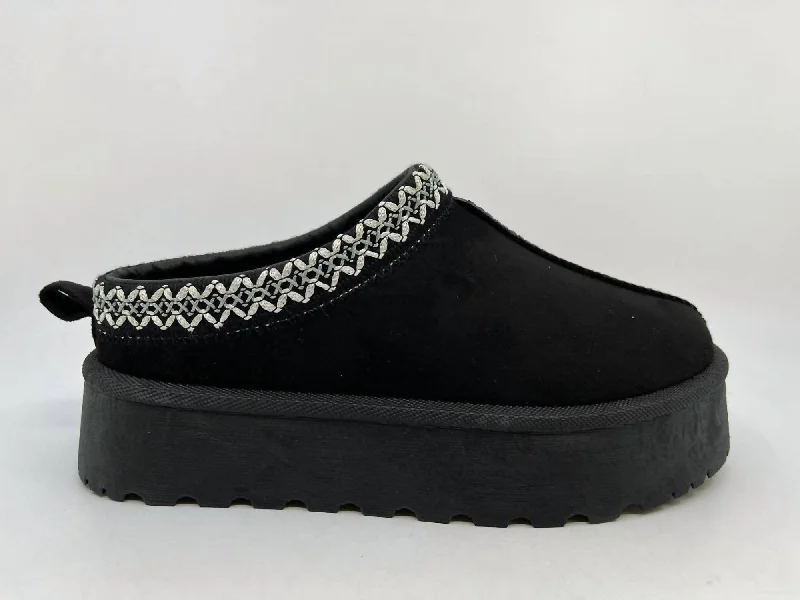 Take Advantage Women's Platform Outdoor Slippers In Black