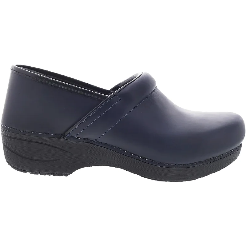 Women's Dansko XP 2.0 Waterproof Navy Pull Up Leather